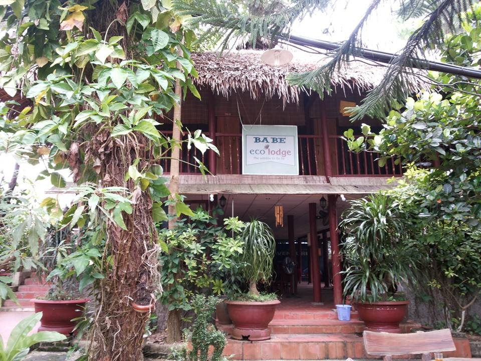 Nghỉ ngơi tại Ba Bể Eco Lodge được trải nghiệm không gian rừng núi và cuộc sống của dân tộc Tày